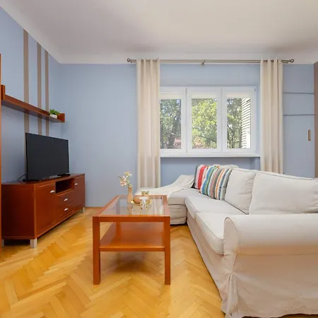 Daire Atmospheric And Spacious In For 3 People By Renters
