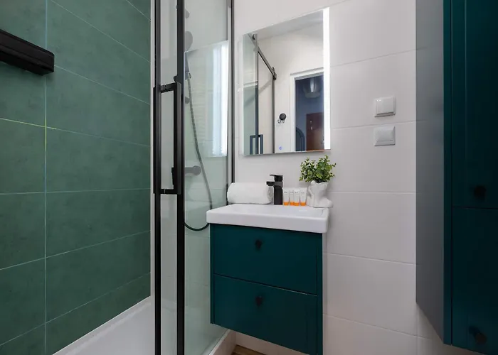 Atmospheric And Spacious In For 3 People By Renters *